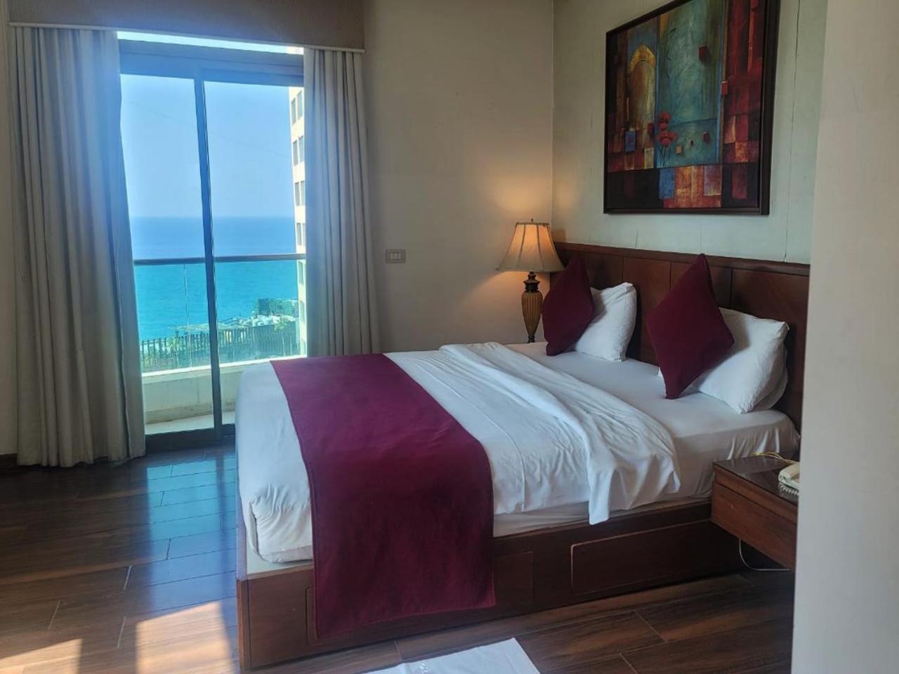 King Suites Hotel Beirut Exterior foto