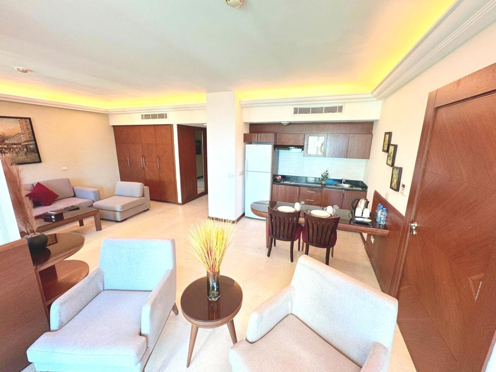 King Suites Hotel Beirut Exterior foto