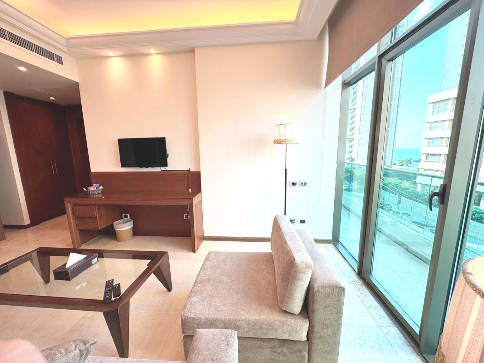 King Suites Hotel Beirut Exterior foto